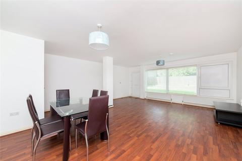 undefined, Elm Grove, London, SW19