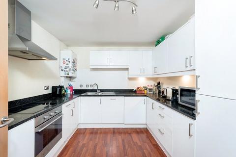 undefined, Elm Grove, London, SW19