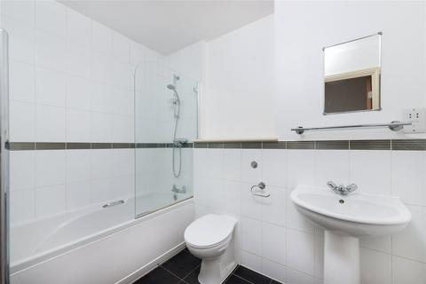 undefined, Elm Grove, London, SW19