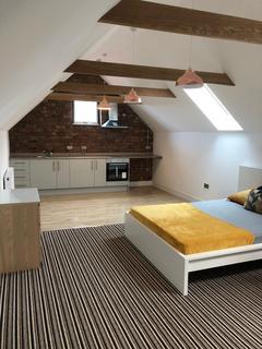 Studio to rent, Far Gosford Street, Coventry CV1