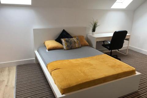 Studio to rent, Far Gosford Street, Coventry CV1