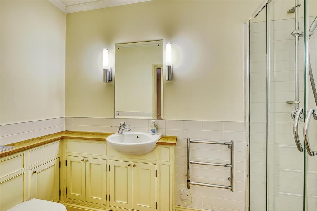 Tollbar Rd Islip-23.jpg