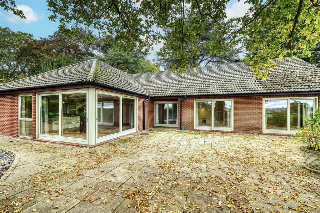 Tollbar Rd Islip-6.jpg