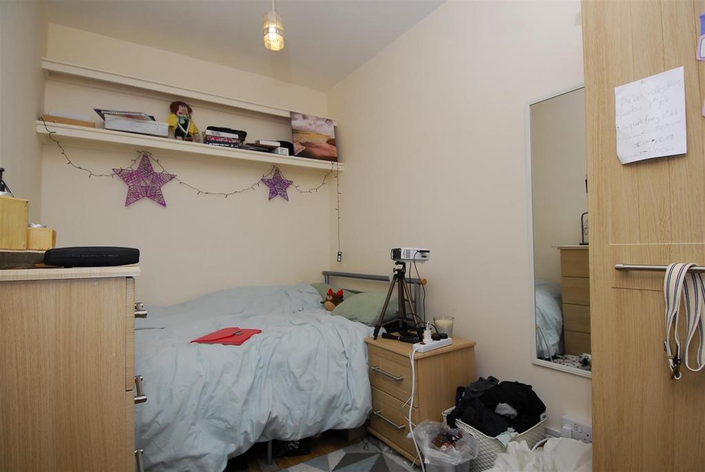 1 Providence St008.JPG