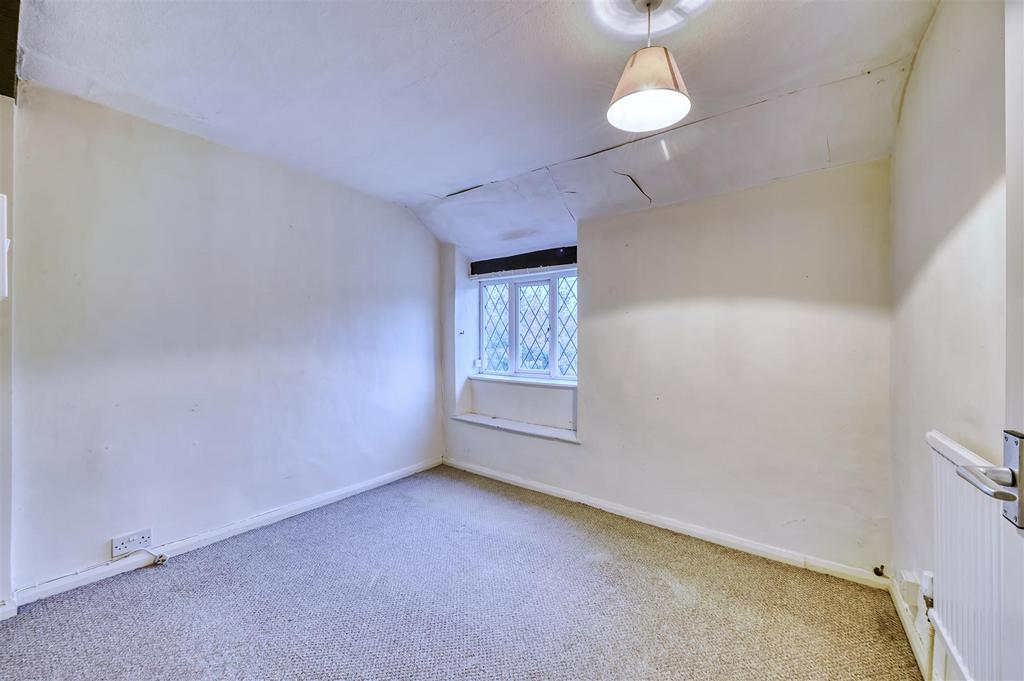 5 CHurch Street Woodford-4.jpg