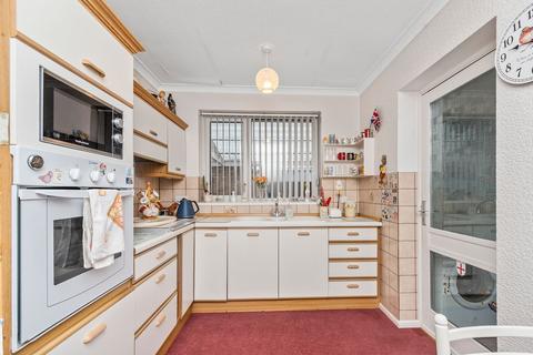 3 bedroom bungalow for sale, Cedar Grove, Paddington, WA1