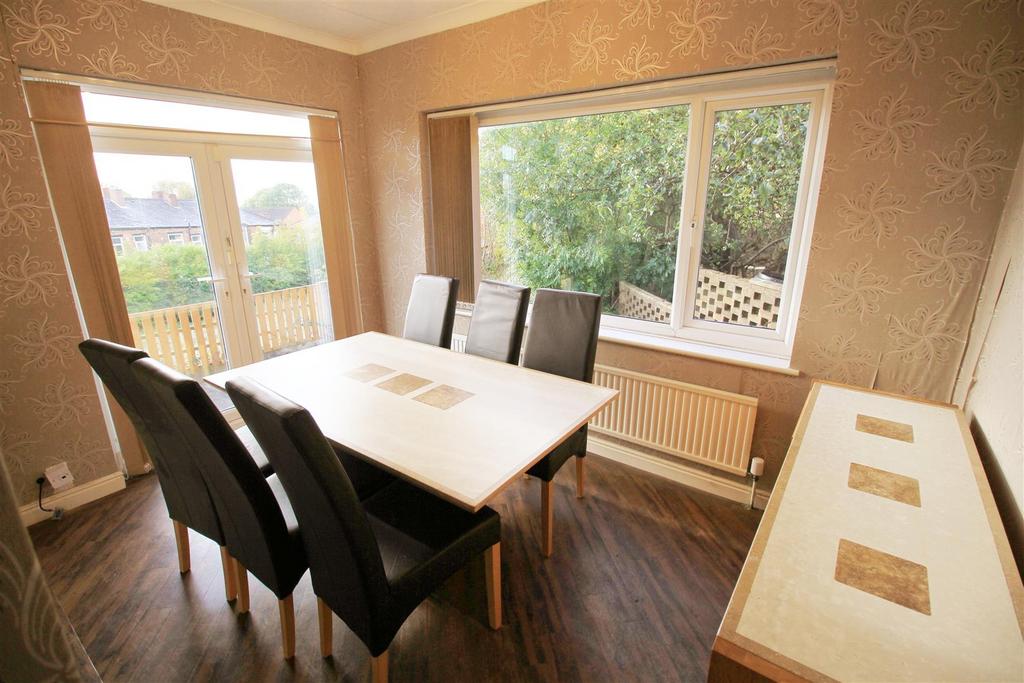 Diningroom.jpg