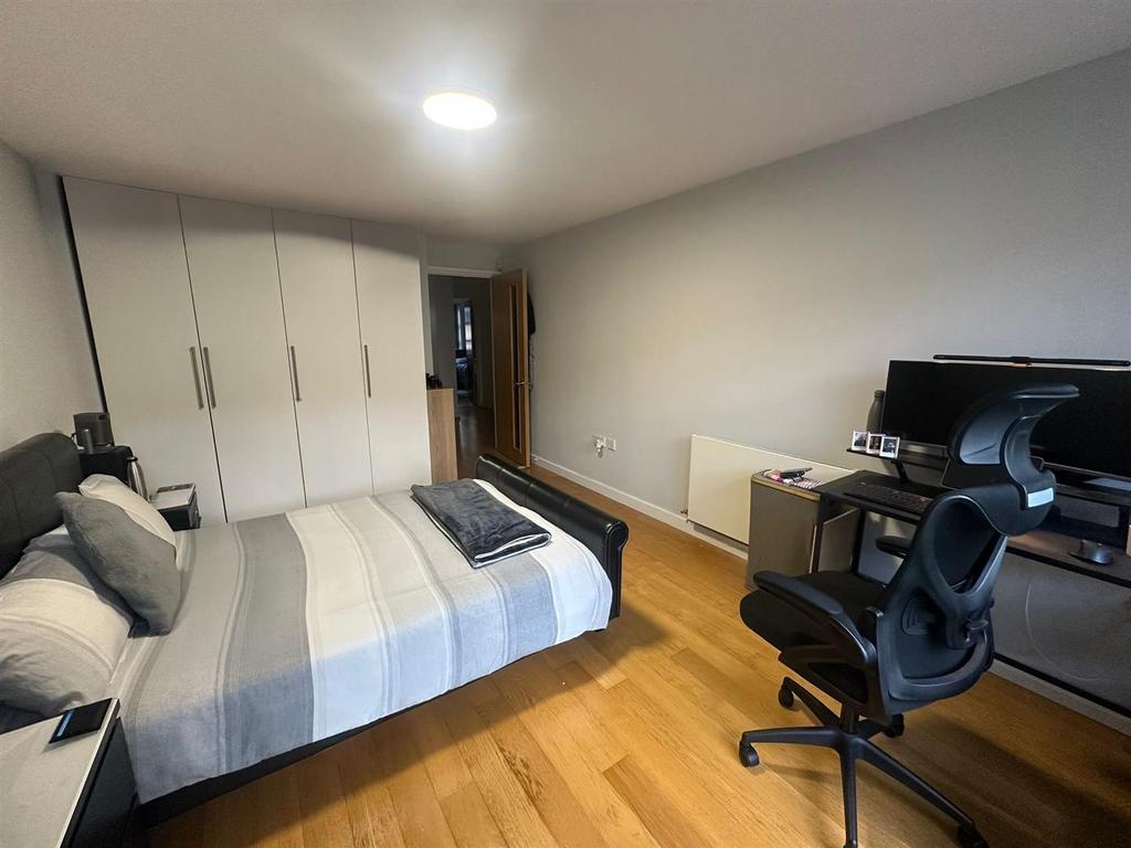 Bedroom 2.png
