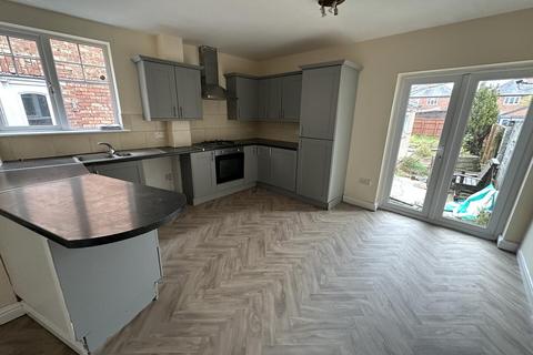 2 bedroom house to rent, Claremont Road, Darlington