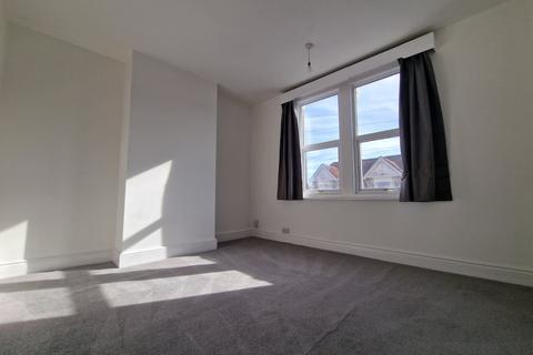 undefined, Warren Avenue, Hampshire PO4
