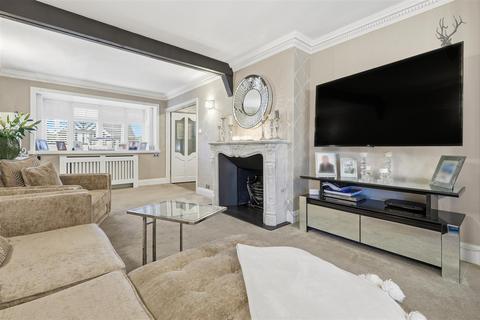 undefined, Scotland Road, Buckhurst Hill IG9