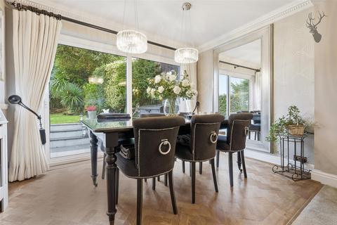 4 bedroom semi-detached house for sale, Scotland Road, Buckhurst Hill IG9