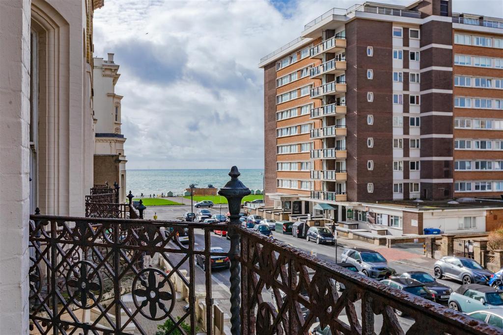 Balcony/View