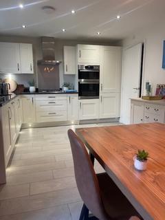 3 bedroom detached house for sale, De Stretford Drive, Bishops Tachbrook, CV33