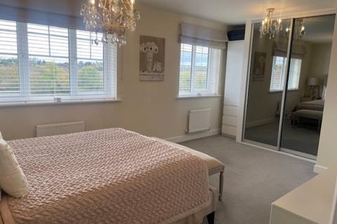 3 bedroom detached house for sale, De Stretford Drive, Bishops Tachbrook, CV33