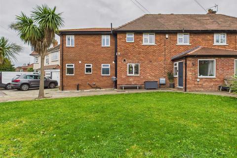 5 bedroom semi-detached house for sale, Fortyfoot, Bridlington