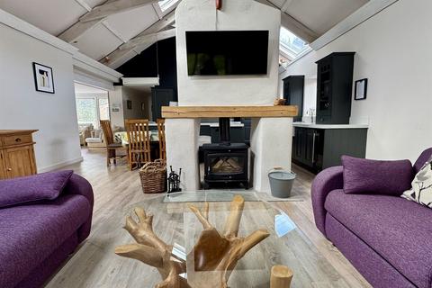 3 bedroom barn conversion to rent, Slapton, Kingsbridge
