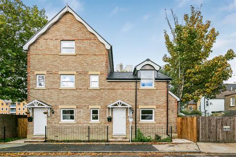 Littlefield Close, Kingston upon Thames KT1