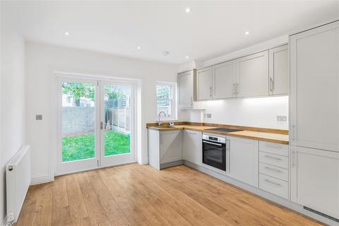 undefined, Littlefield Close, Kingston upon Thames KT1