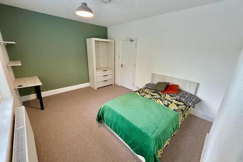 4 bedroom private hall to rent, Wyresdale Road, Lancaster LA1