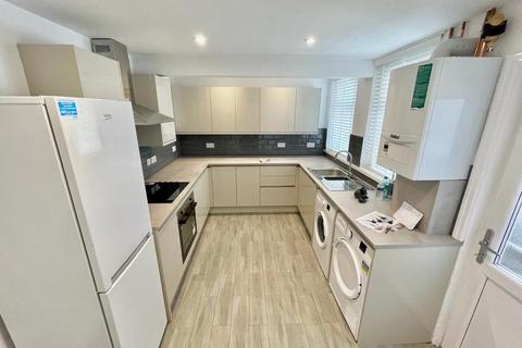 4 bedroom private hall to rent, Wyresdale Road, Lancaster LA1