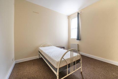undefined, Romford Road, Forest Gate, London, E7