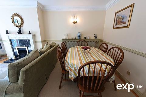 3 bedroom apartment for sale, The Esplanade, Poole BH13