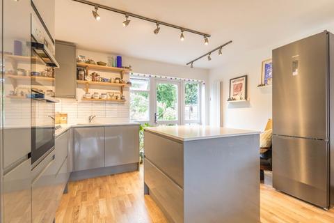 13 Brow Close, Windermere, LA23 2HA