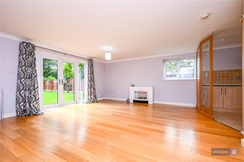 Living/Dining Room