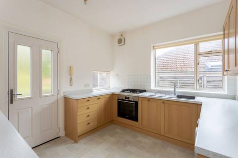 3 bedroom bungalow for sale, 4 Balwearie Gardens, Kirkcaldy, KY2 5LU