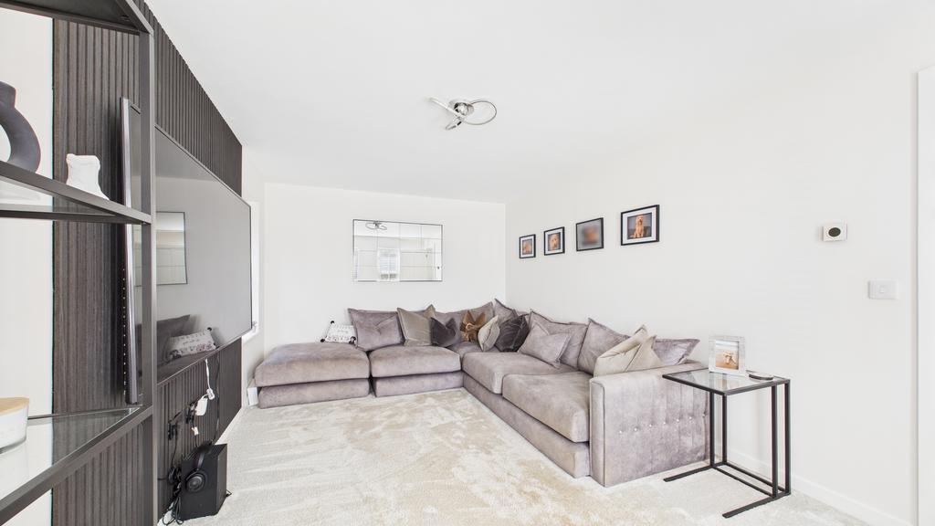 Living Room (1)