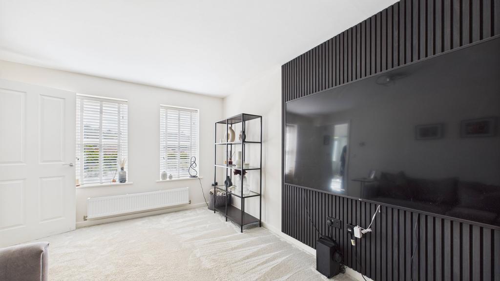 Living Room (2)
