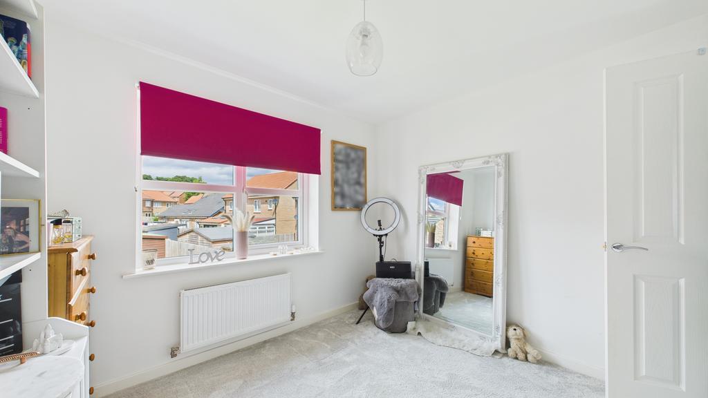 Bedroom 4 (2)