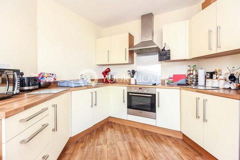 2 bedroom flat to rent, Green Moors, Telford TF4