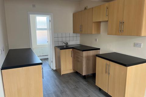 undefined, Flat 3