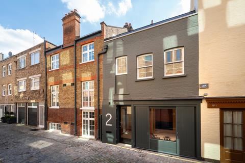 Office to rent, 2 Bentinck Mews London W1U 2AL