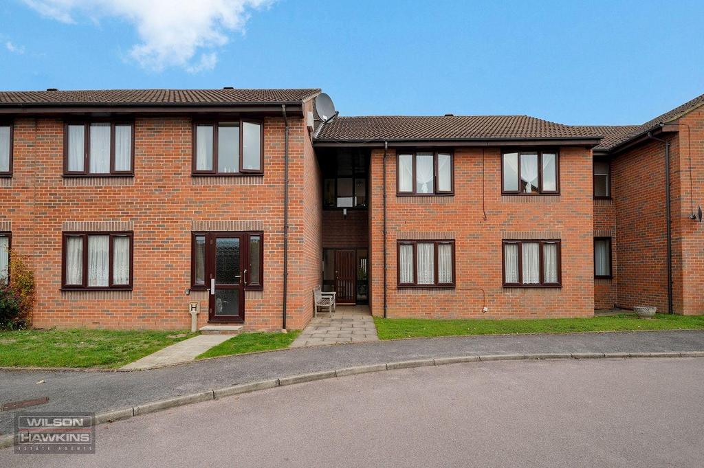 637 Pinner Road - t7vm Vz Y9lv7xn SOi Avl H.jpg