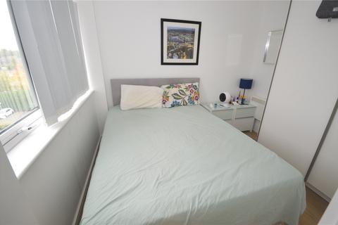 2 bedroom apartment for sale, Laporte Way, Luton, Bedfordshire, LU4