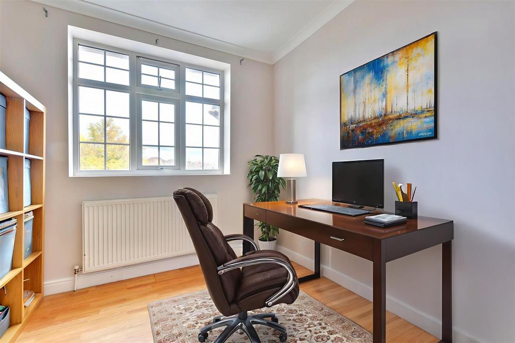 Bedroom-Four 2 - Home Office - Standard - 1.jpeg