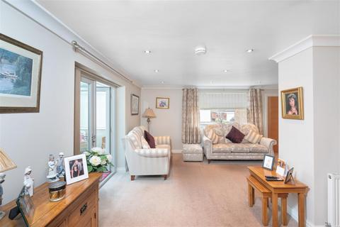 3 bedroom detached bungalow for sale, High Ash Crescent, Leeds LS17