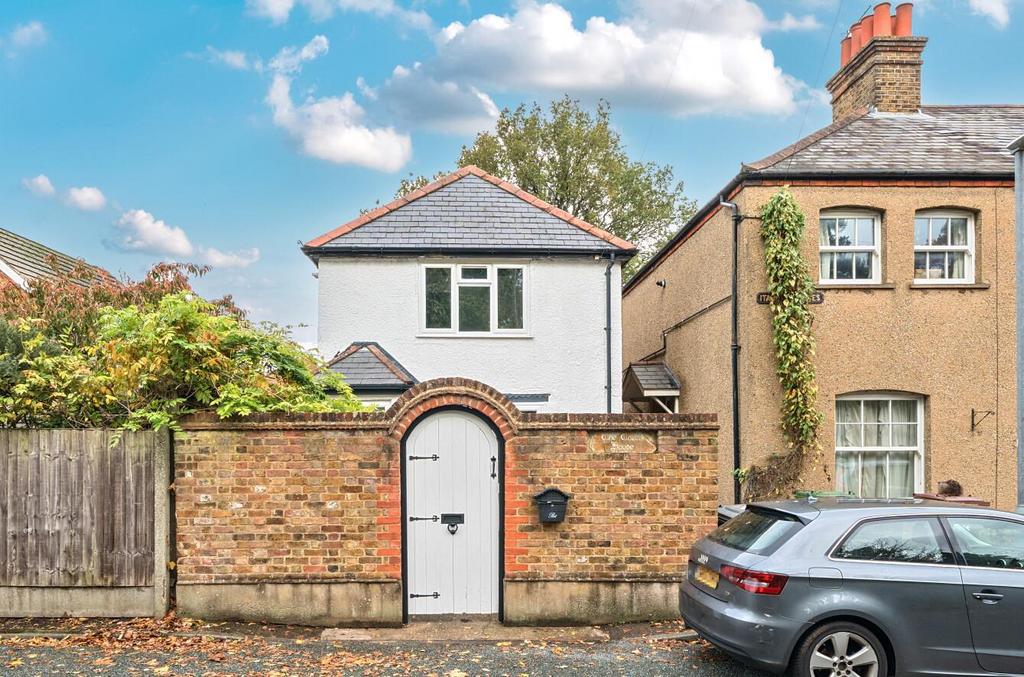 Davidson Frost-Wellings, DFW, Windmill Lane, Bushe