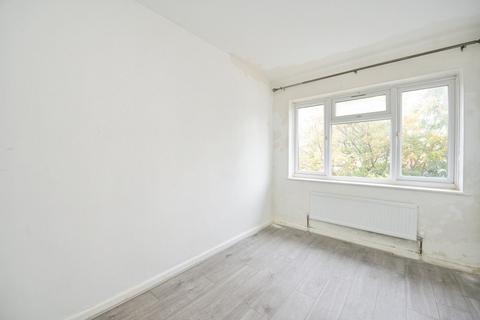 23 Flamstead Road, Dagenham, RM9 4JJ