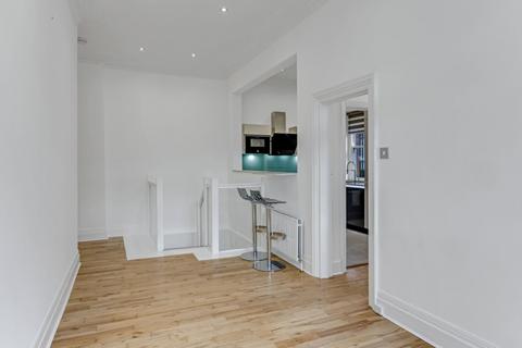 undefined, Shepherds Hill, N6