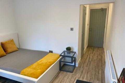 undefined, Kingsway, Coventry CV2