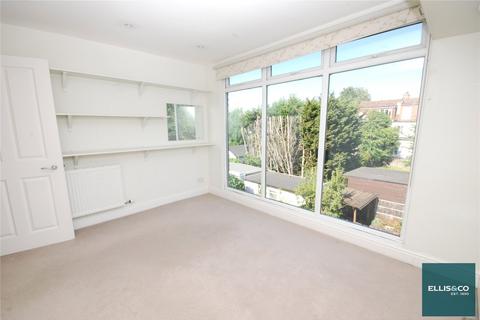 5 bedroom semi-detached house to rent, Llanvanor Road, Child Hill, NW2