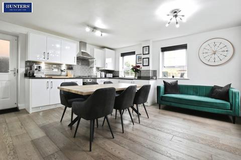 3 bedroom detached house for sale, Bishopdale Road, Scunthorpe