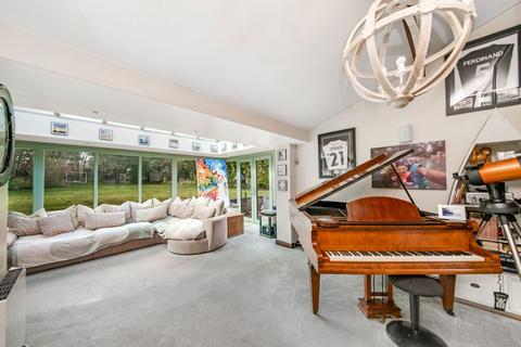 5 bedroom detached house for sale, Brook Hill Lane, Carlecotes