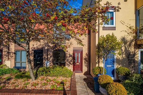 undefined, Plas St. Andresse, Penarth CF64