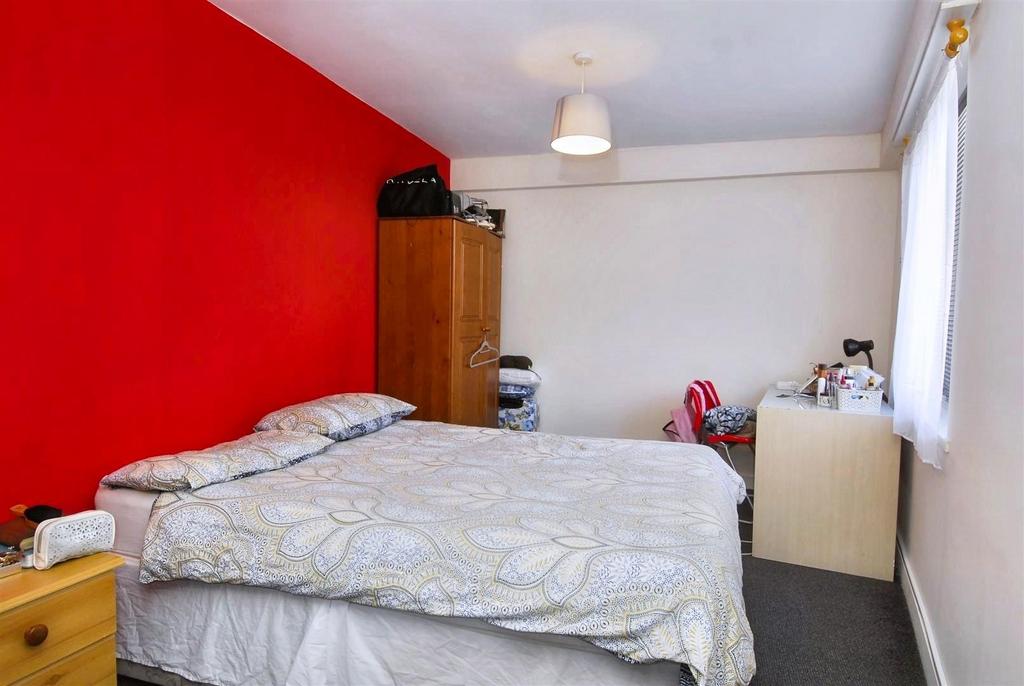 Bedroom (11).jpeg