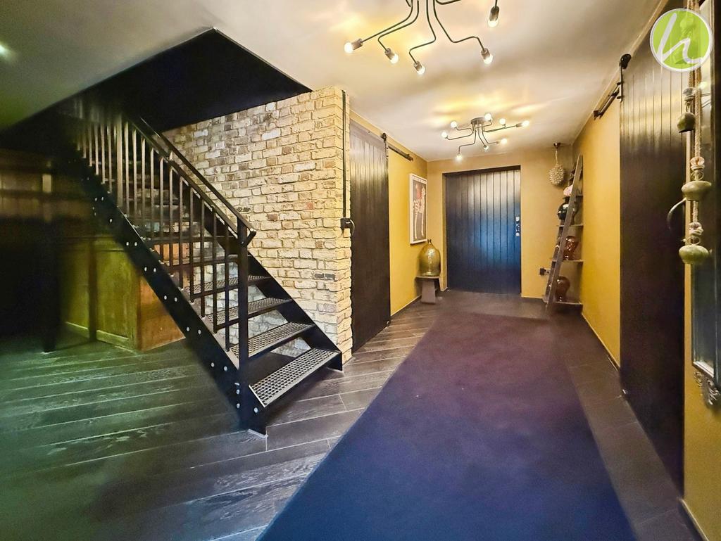 Entrance Hallway